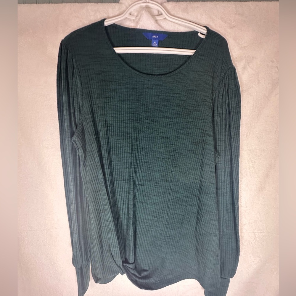 Apt. 9 Women's Dark Green Long Sleeve Top